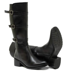 Bota de Couro Cano Alto e Ajustável