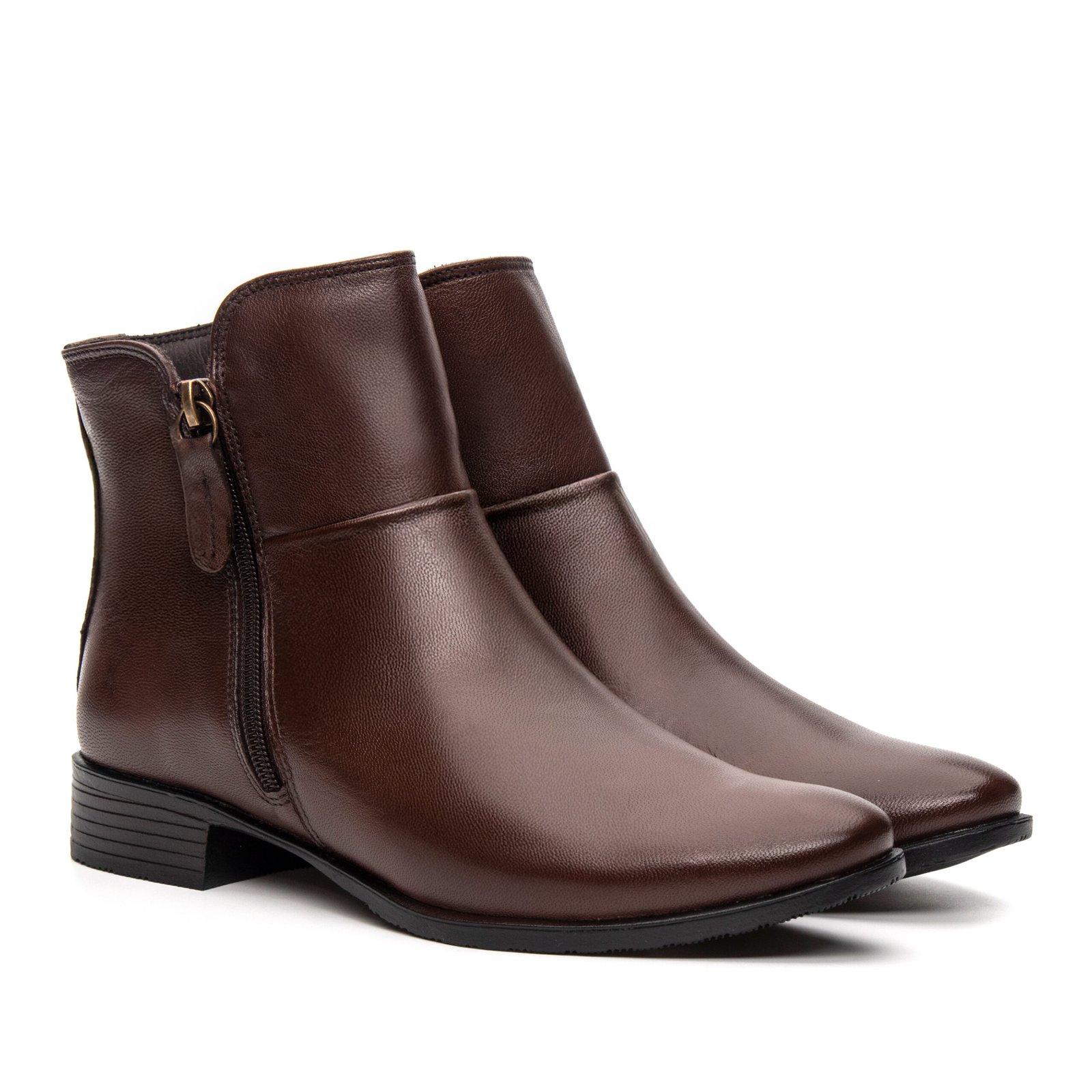 Bota de Couro Cano Curto Marrom