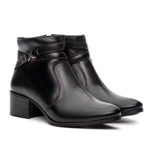 Bota de Couro Cano Curto Preta